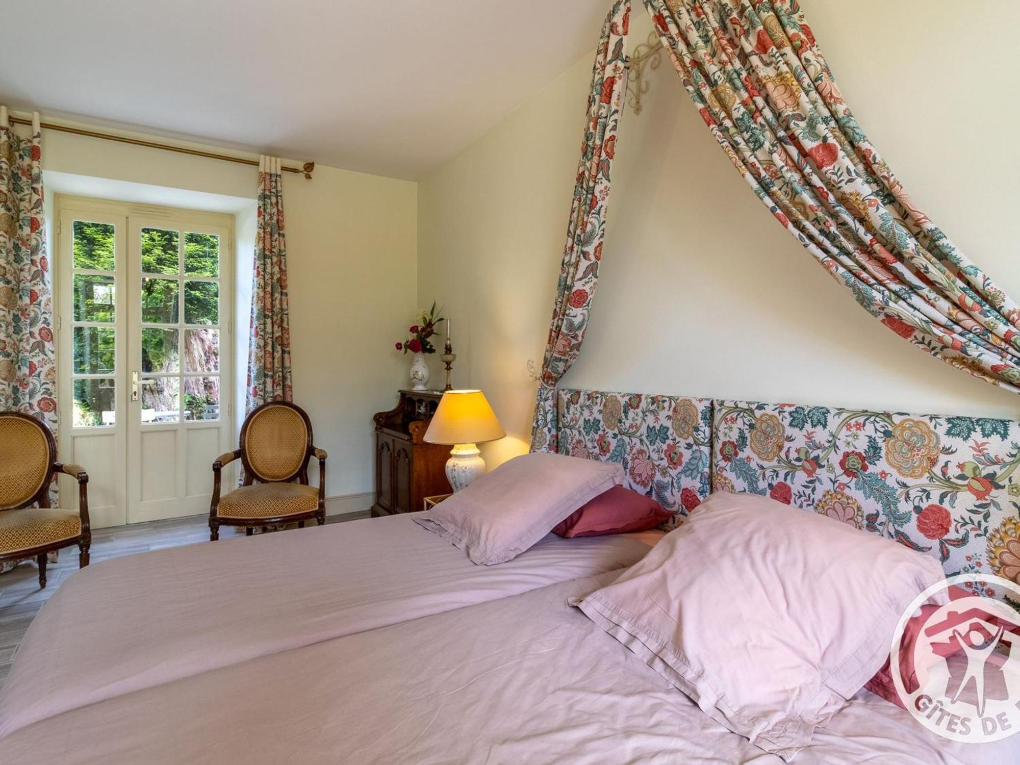 Sejour De Charme Avec Piscine A Saint-Georges-Sur-Layon, Proche De Saumur Et Des Chateaux De La Loire - Fr-1-622-81 Bed & Breakfast Doue-en-Anjou Ngoại thất bức ảnh